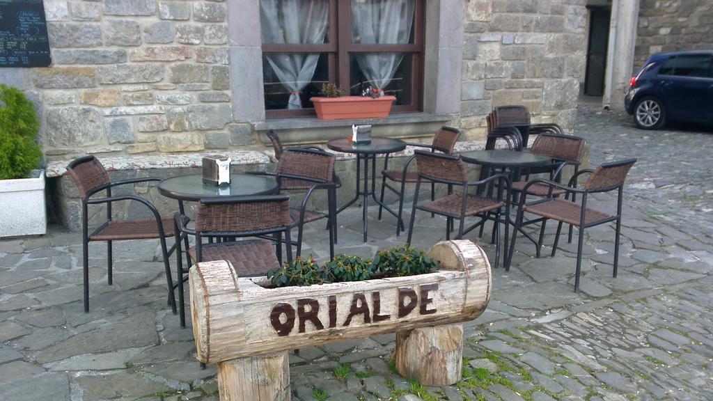 Hostal Orialde Ochagavía Exterior foto